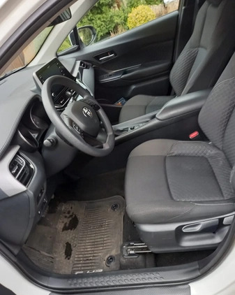 Toyota C-HR cena 84000 przebieg: 39000, rok produkcji 2019 z Golczewo małe 56